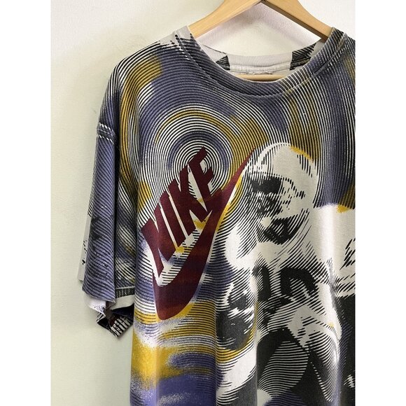 90’s Nike AOP - Picture 2 of 5